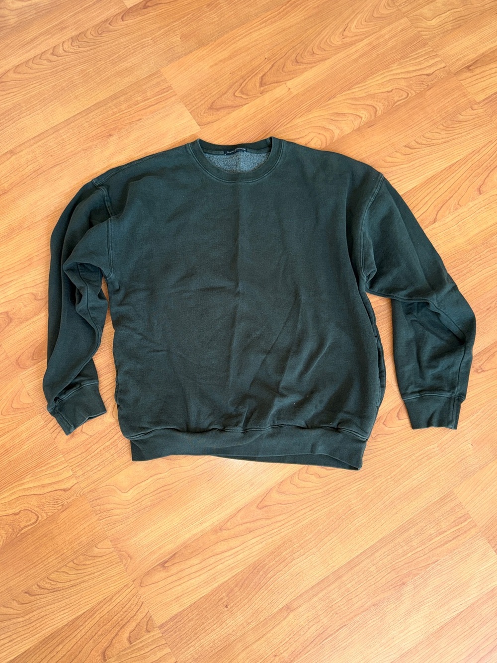 Brandy Melville Dark Green Crewneck Sweatshirt